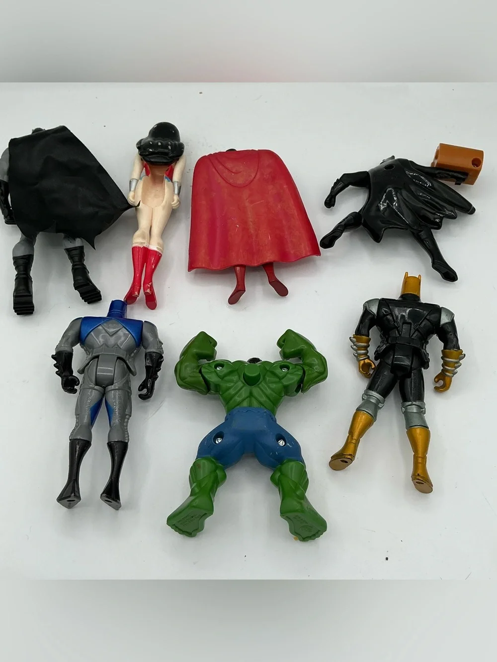 Mixed Superhero Action Figures Set - DC & Marvel Characters - Multicolor